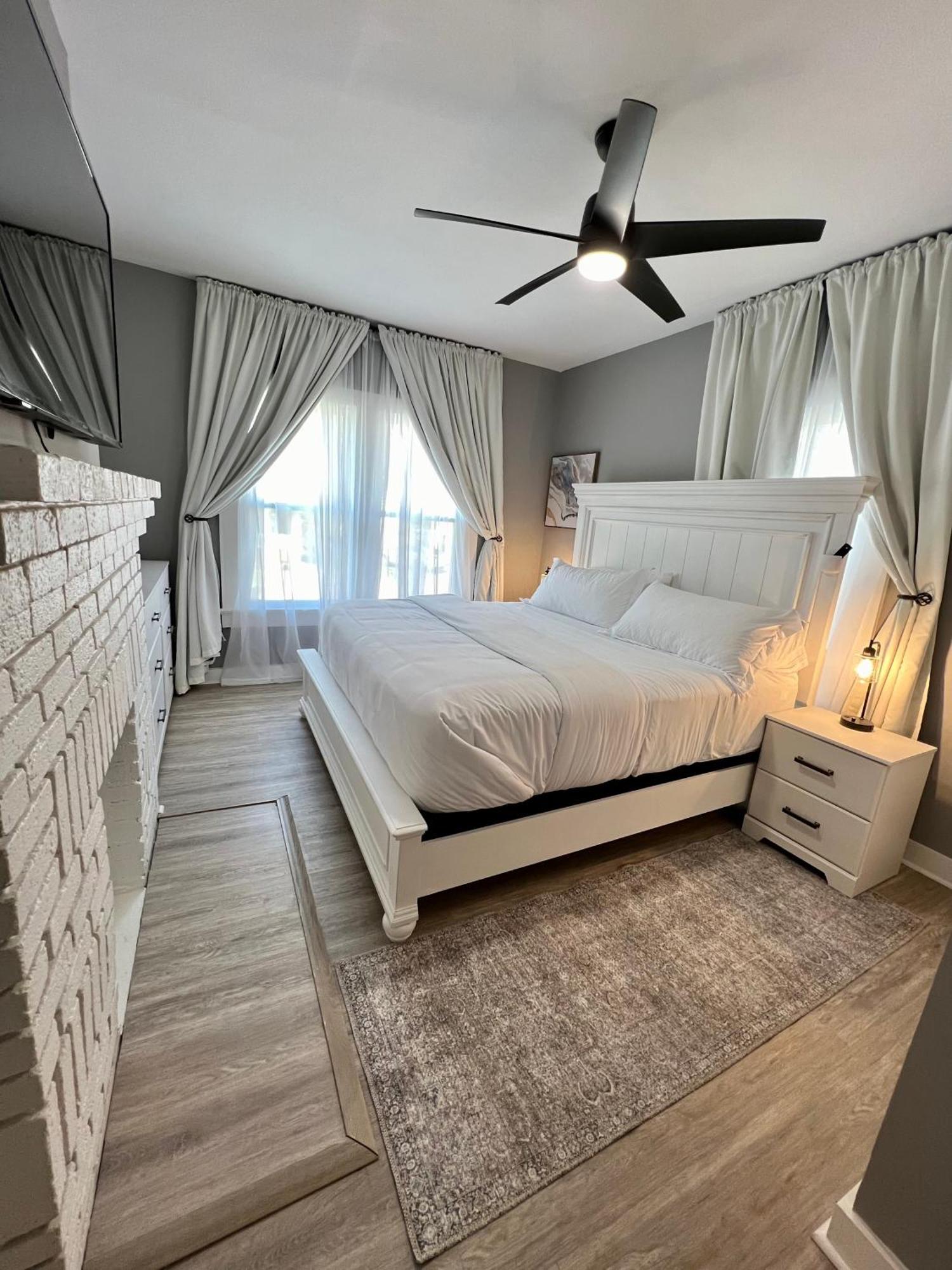 Charming 2Br 2Ba 10 Min Dt Airport By Lsp Homes 亚特兰大 外观 照片