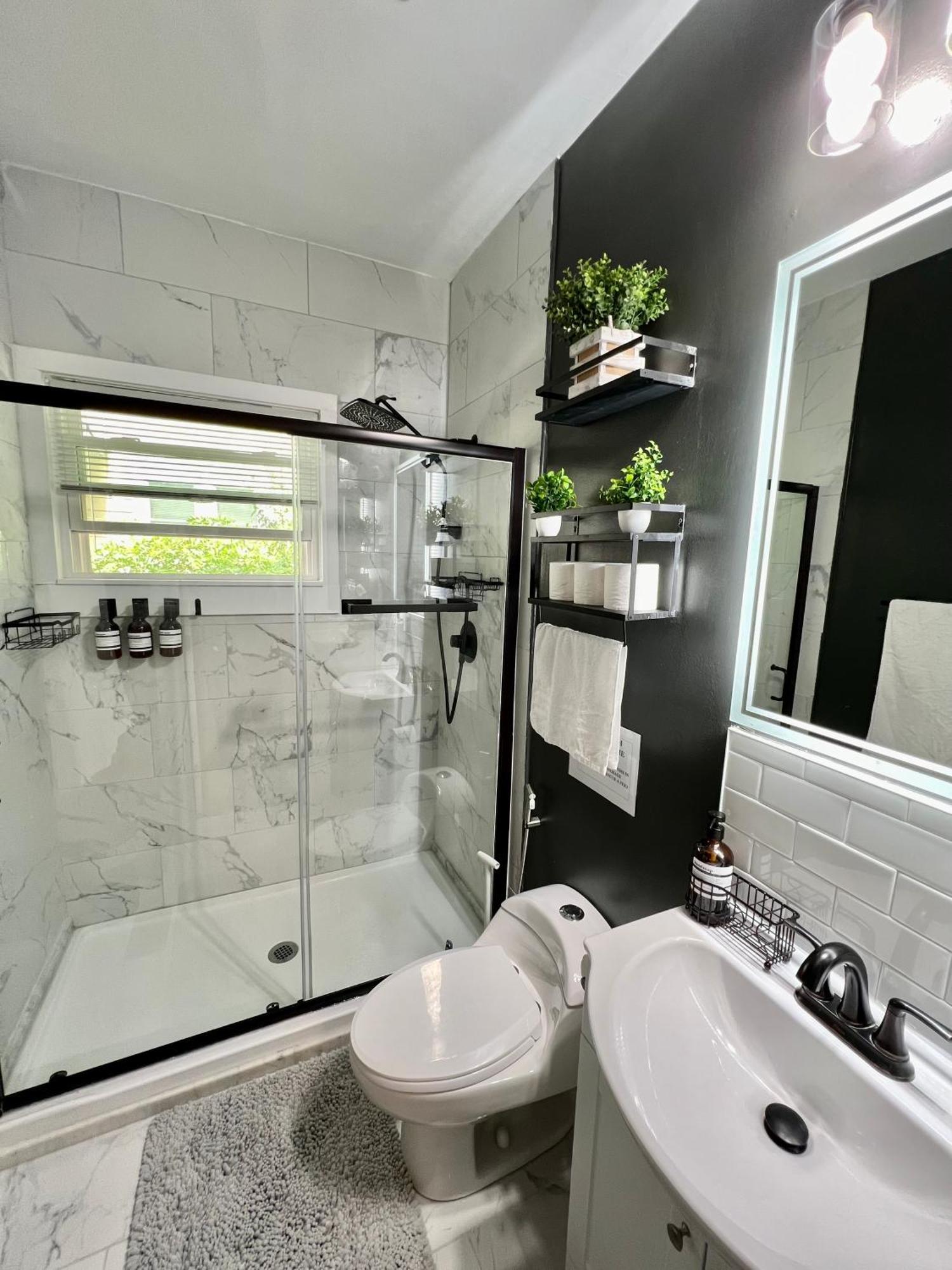 Charming 2Br 2Ba 10 Min Dt Airport By Lsp Homes 亚特兰大 外观 照片